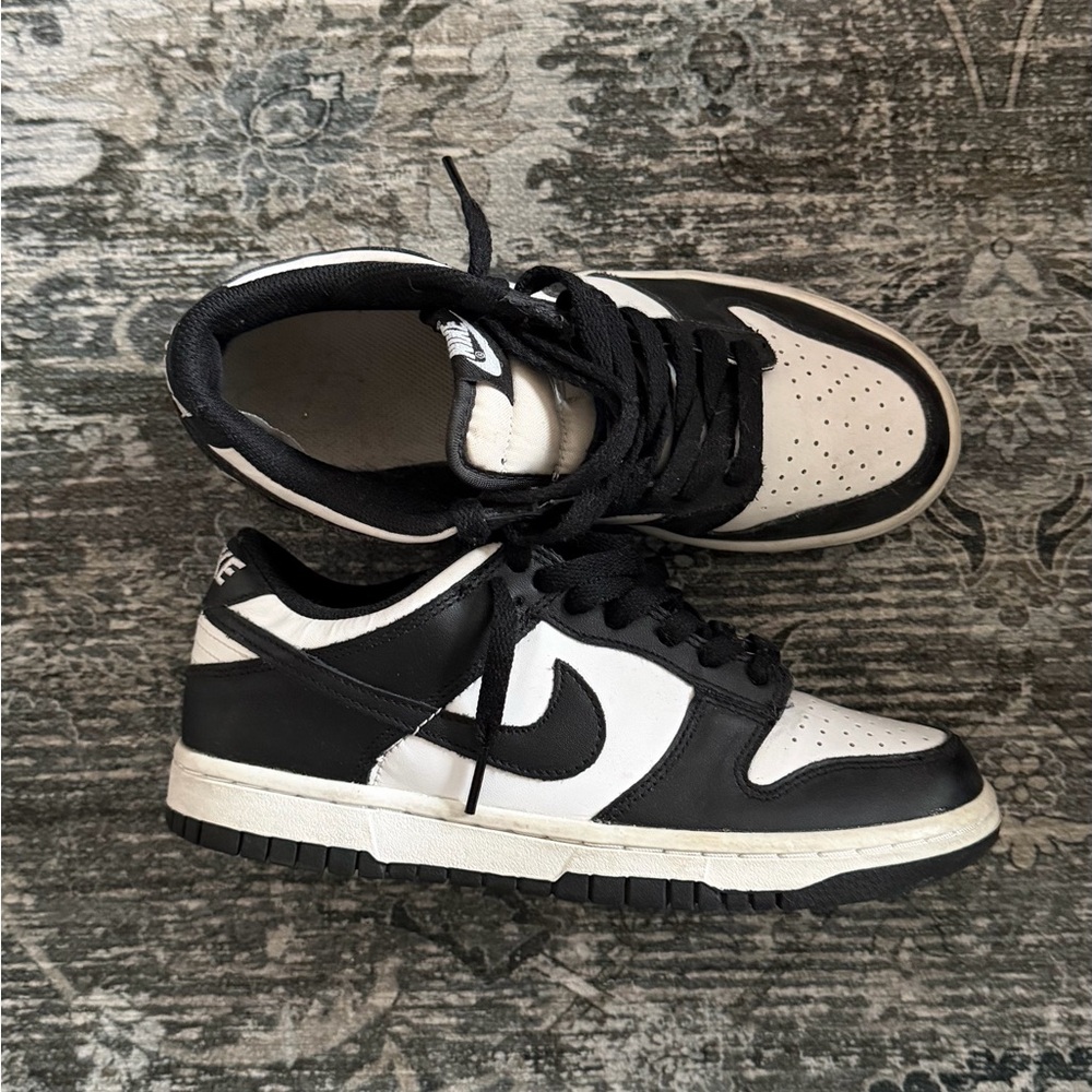 Nike Kids Black and White Sneakers
